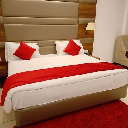 Hotel Green Orchid Udhampur Dış mekan fotoğraf